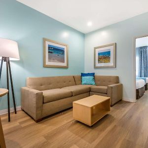 Standard Double Suite Two Double Beds